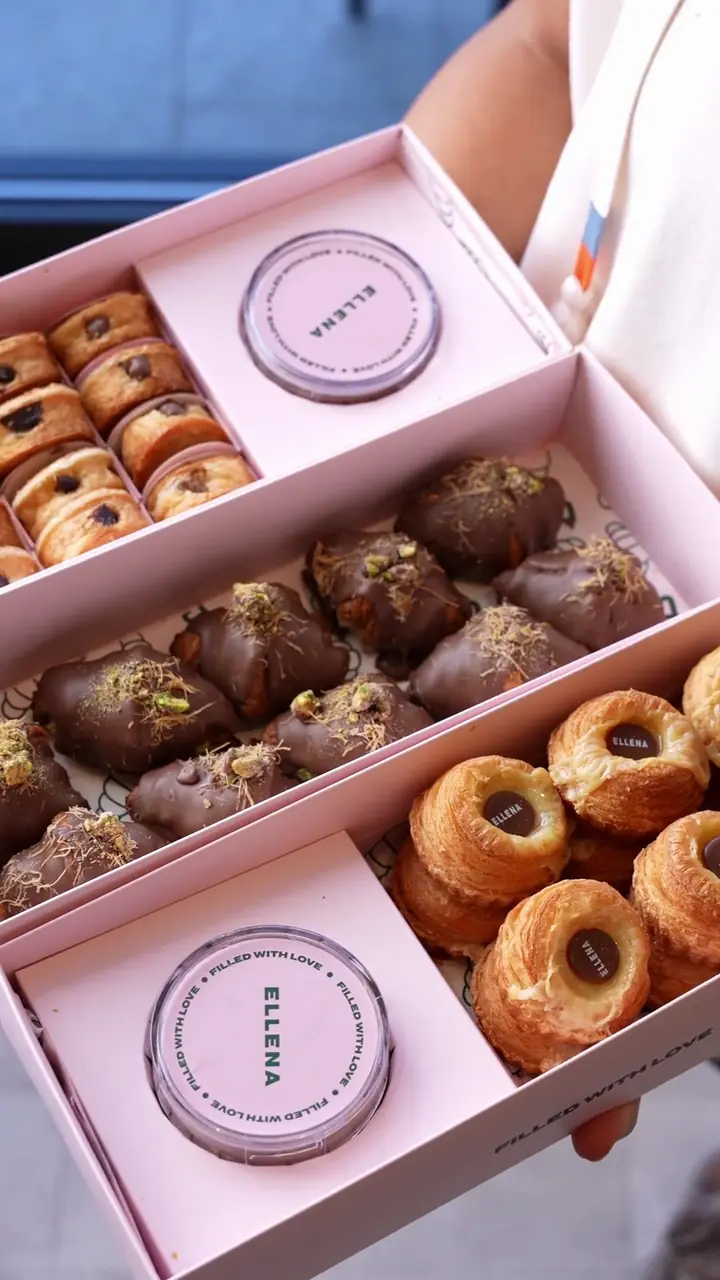 Ellena — The boxes